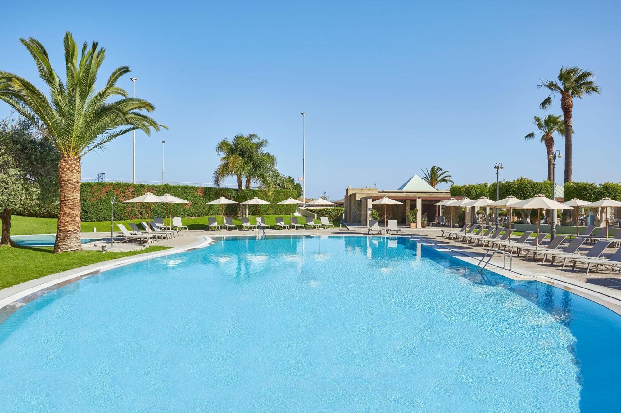 Sheraton Rhodes Resort Ixia  Exterior photo